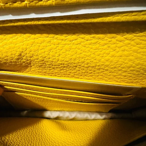 Michael Kors✨💛🩶Vibrant Yellow Floral Crossbody Bag with Phone Holder - Picture 5 of 7